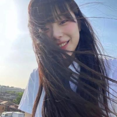 落花流水春去海报